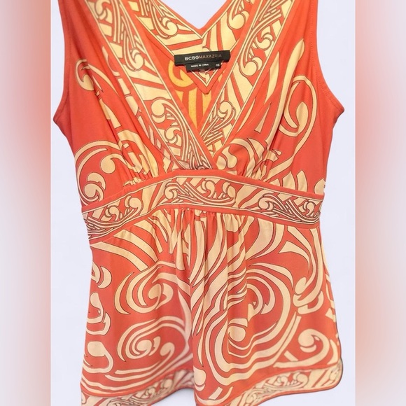 BCBG Max Azria Printed Sleeveless Empire Waist Top – XS - Picture 3 of 3